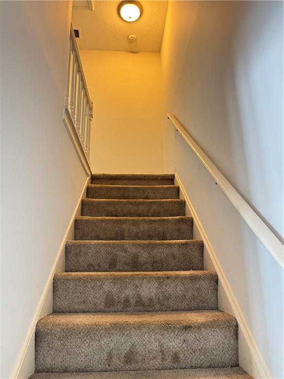 153 Holcomb Ferry Road Roswell, GA 30076 - Photo 13 of 16