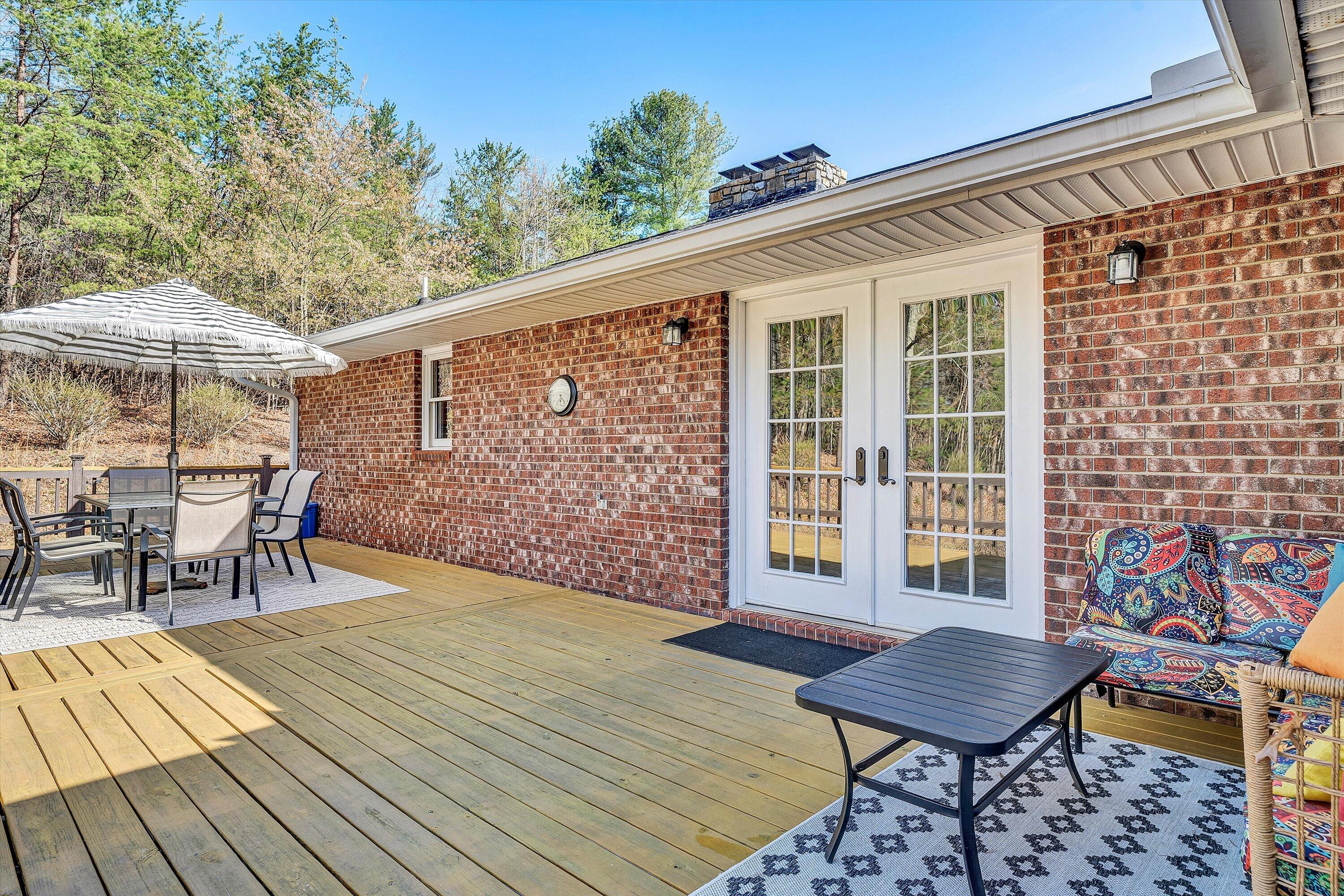 1488 Henry Road Ferrum, VA 24088 - Photo 23 of 55 Back Deck