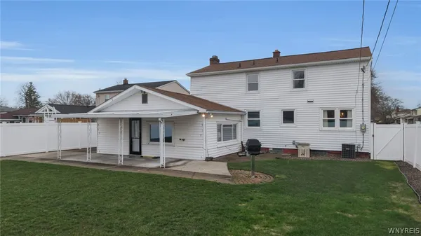 $264,900 | 119 Kaymar Drive, Amherst, NY 14228