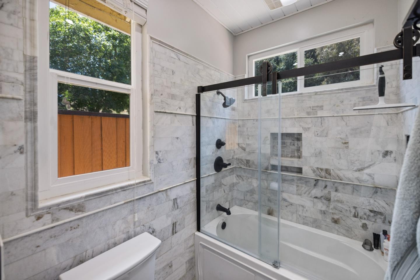 21012 Country Park Road Salinas, CA 93908 - Photo 14 of 35