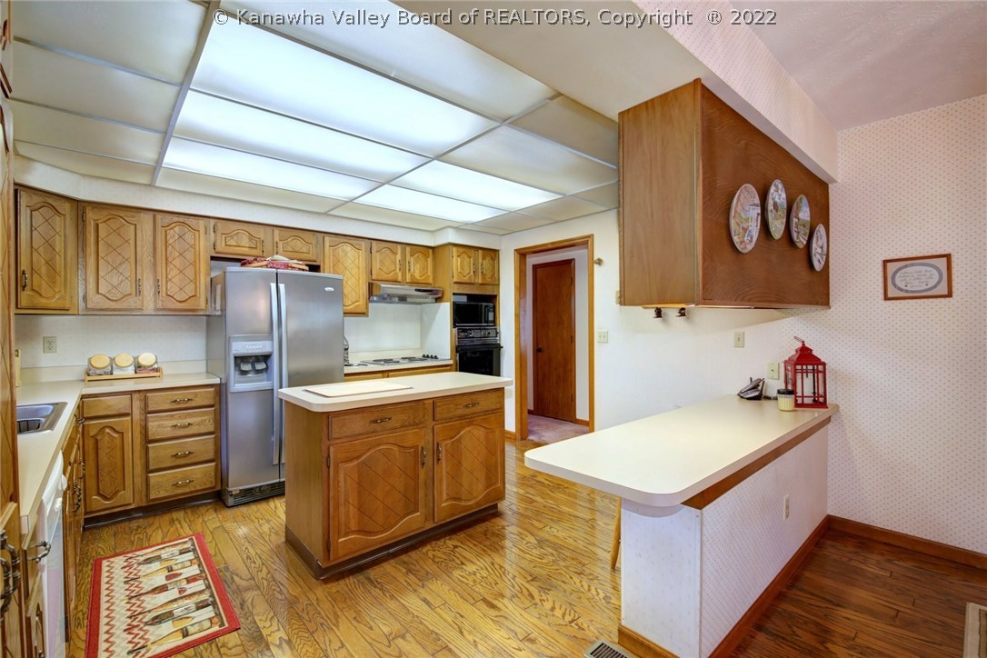 5314 Robert Road Charleston, WV 25313 - Photo 10 of 30 Gallery Image 10