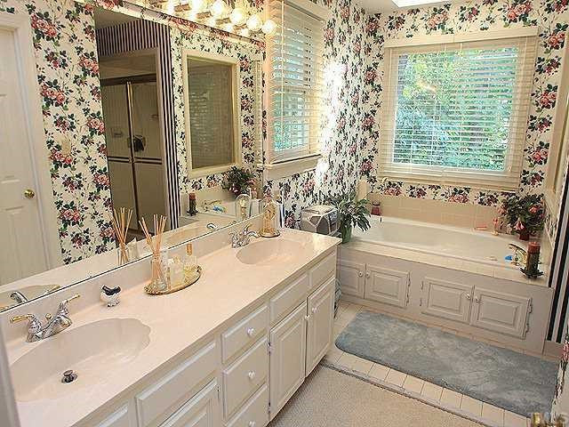 2504 Harptree Court Raleigh, NC 27613 - Photo 7 of 12 Photo 7