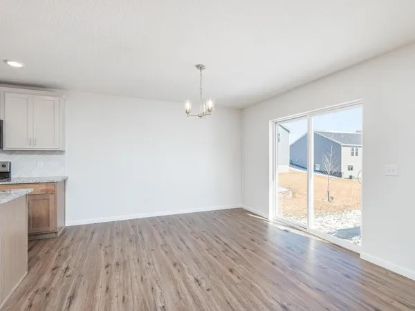 $399,999 | 501 Tanner Drive, Waverly, MN 55390