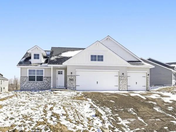 $399,999 | 501 Tanner Drive, Waverly, MN 55390