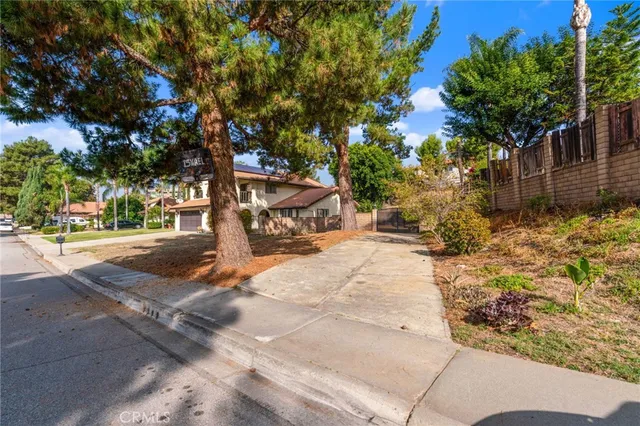 $588,000 | 2878 Piedmont Drive, Highland, CA 92346