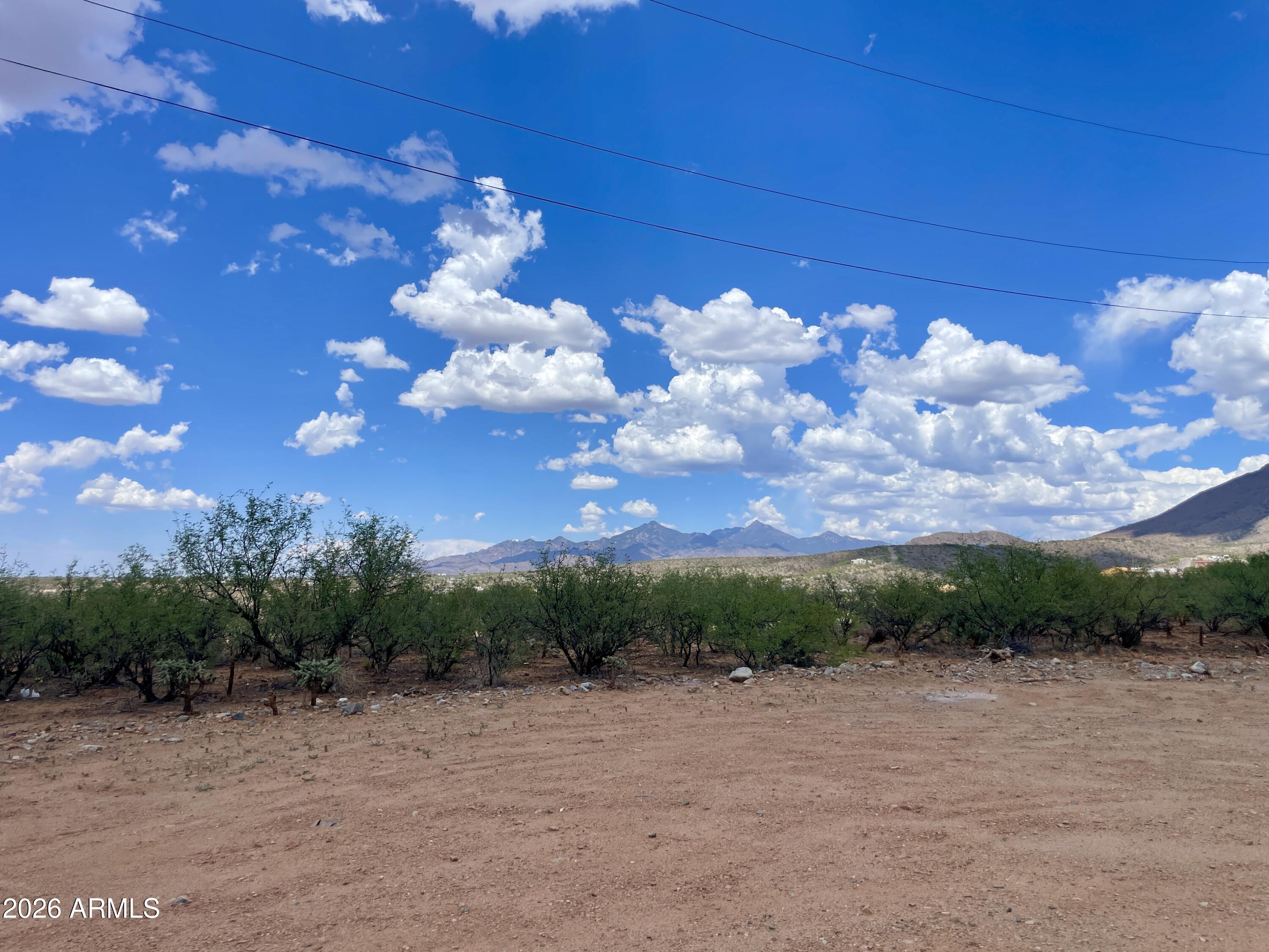 176 Dee Court, Unit 49 Rio Rico, AZ 85648 - Photo 9 of 24 176 Dee Ct 9