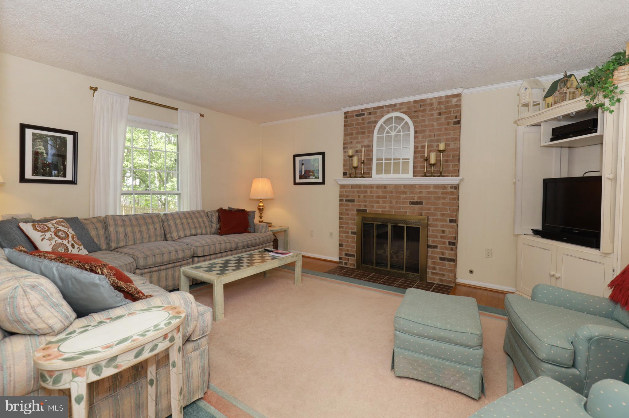 7616 Bertito Lane Springfield, VA 22153 - Photo 23 of 54 Family Room