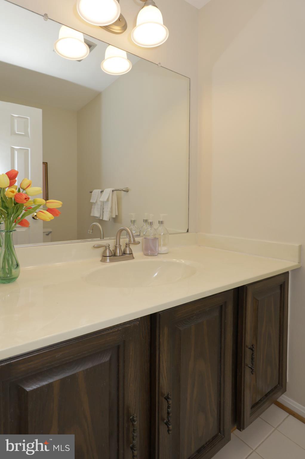 7616 Bertito Lane Springfield, VA 22153 - Photo 26 of 54 Powder Room