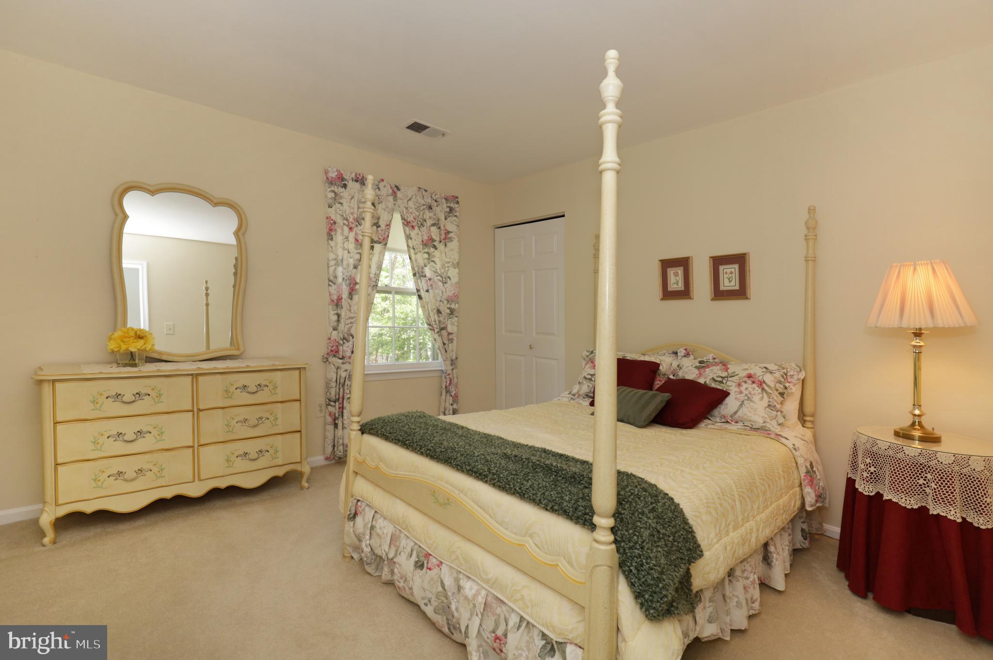7616 Bertito Lane Springfield, VA 22153 - Photo 33 of 54 2nd Bedroom