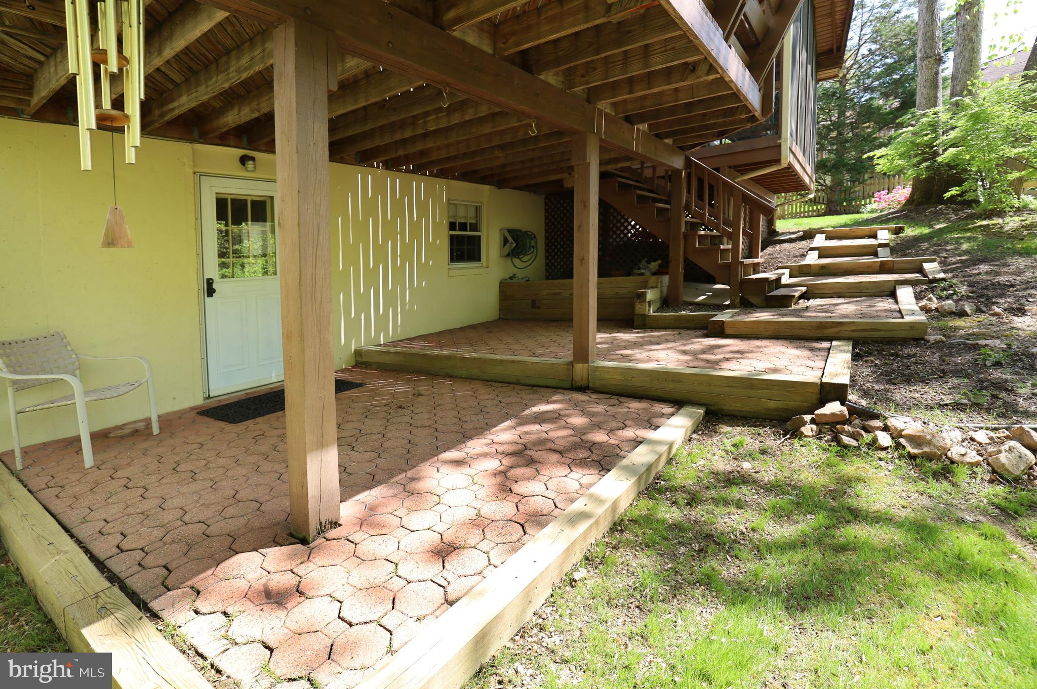 7616 Bertito Lane Springfield, VA 22153 - Photo 52 of 54 2-Level Paver Patio & Walkway