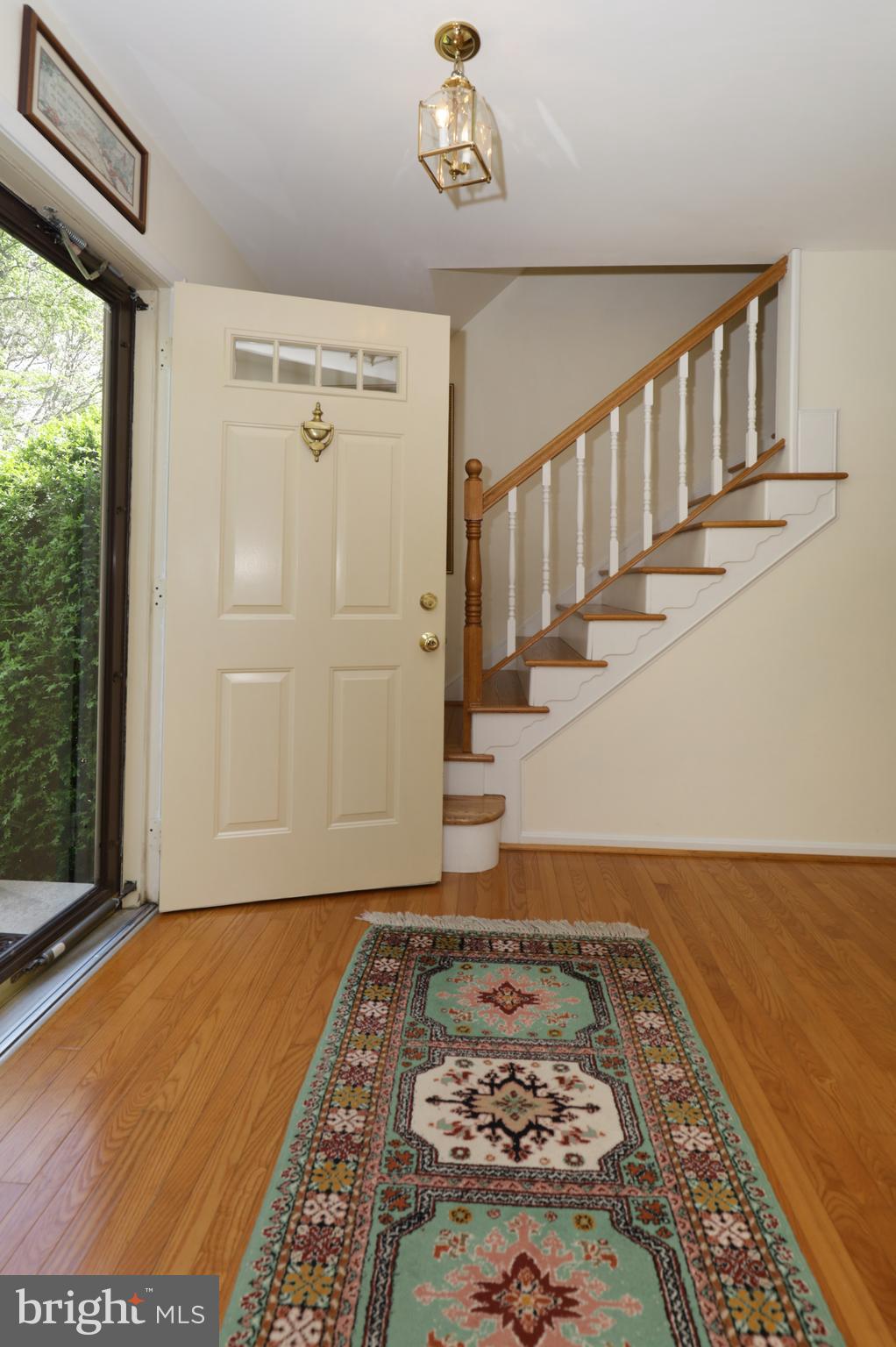 7616 Bertito Lane Springfield, VA 22153 - Photo 6 of 54 Foyer