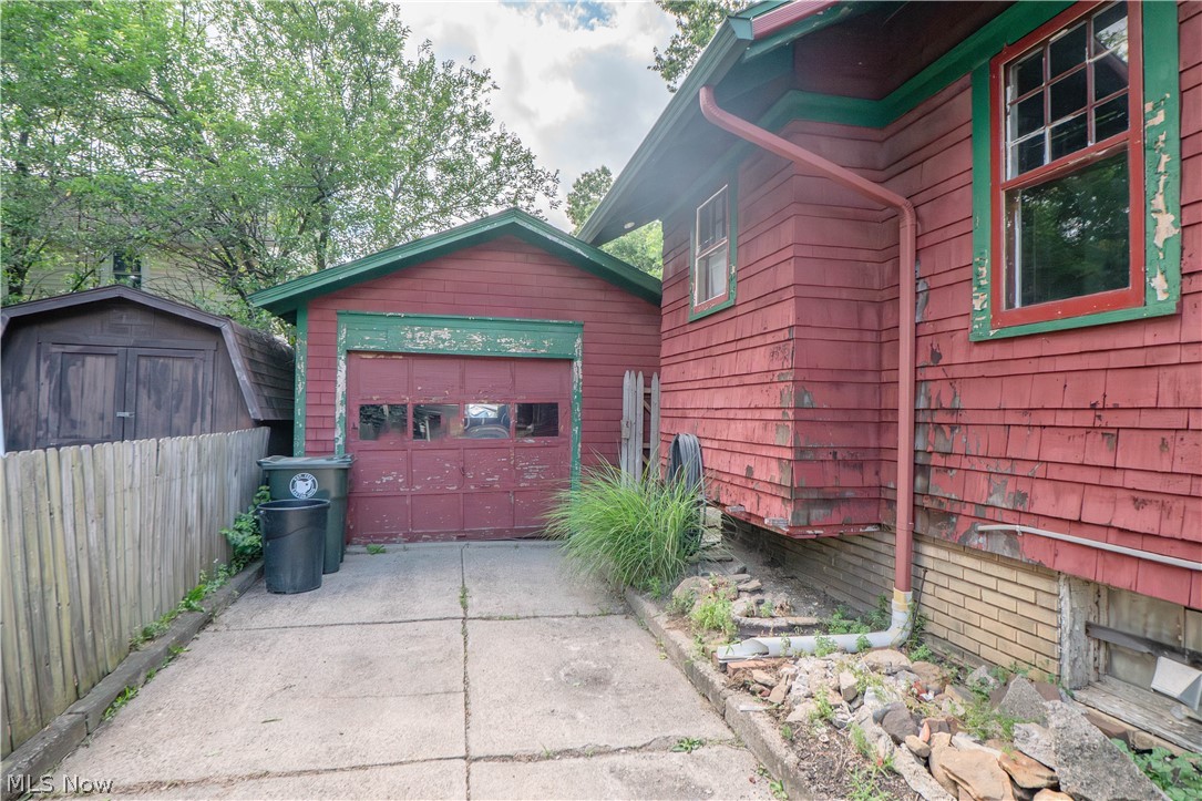 1131 Broad Avenue Northwest Canton, OH 44708 - Photo 24 of 25
