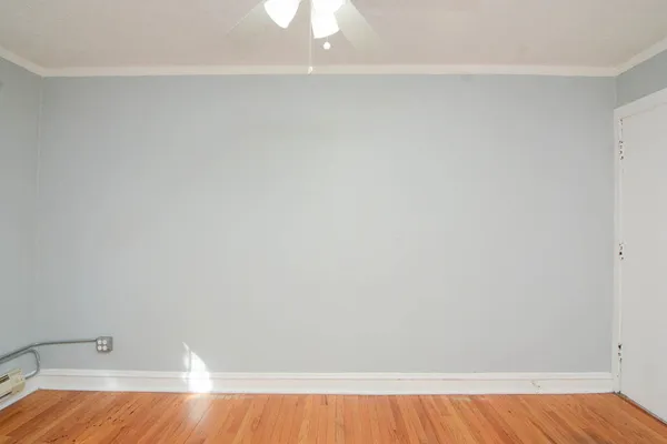 $1,250 | 3267 West Wrightwood Avenue, Unit 1Y, Chicago, IL 60647