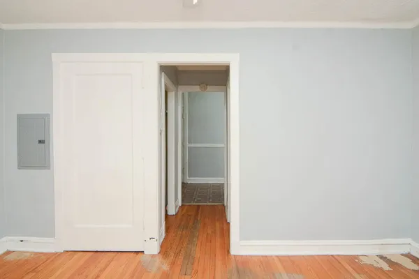 $1,250 | 3267 West Wrightwood Avenue, Unit 1Y, Chicago, IL 60647
