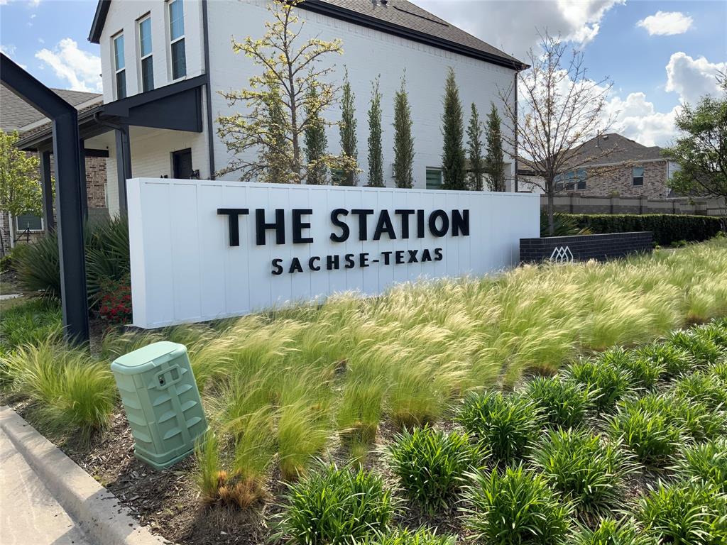 3318 Scotsman Road Sachse, TX 75048 - Photo 3 of 9 View of community sign
