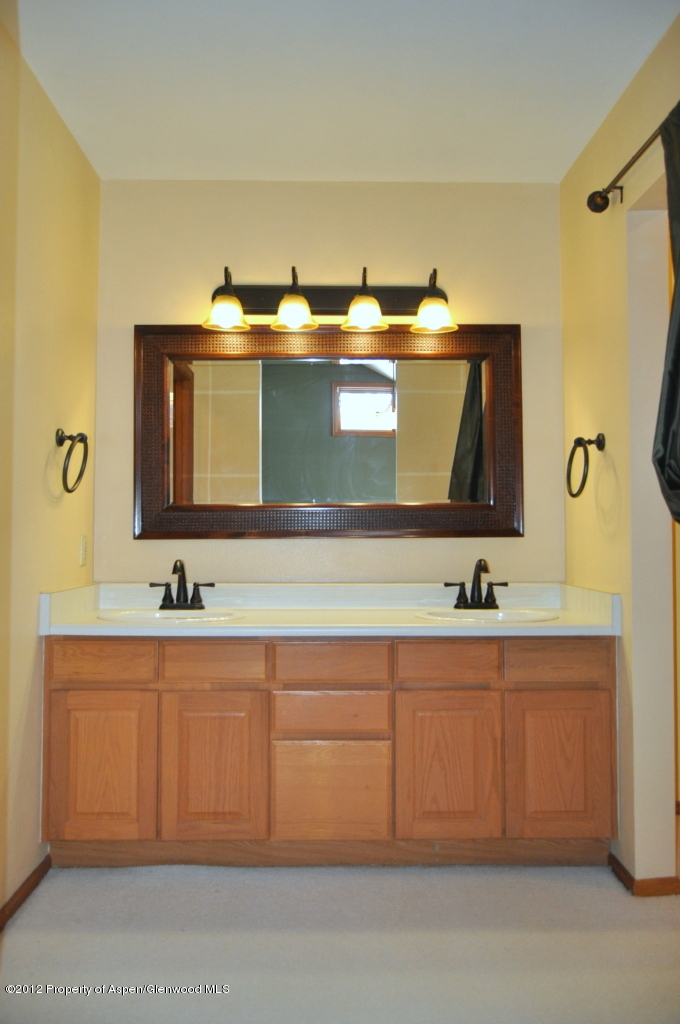 91 Silverado Drive Basalt, CO 81621 - Photo 17 of 29 Master Bath