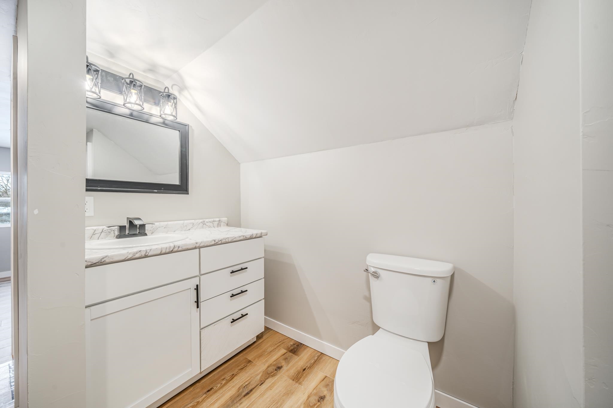 720 Oak Street Winneconne, WI 54986 - Photo 21 of 47