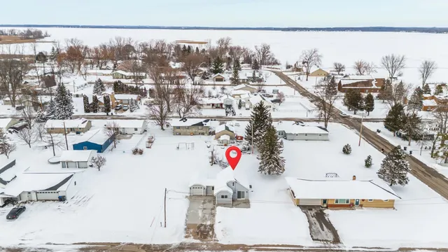 $210,000 | 720 Oak Street, Winneconne, WI 54986