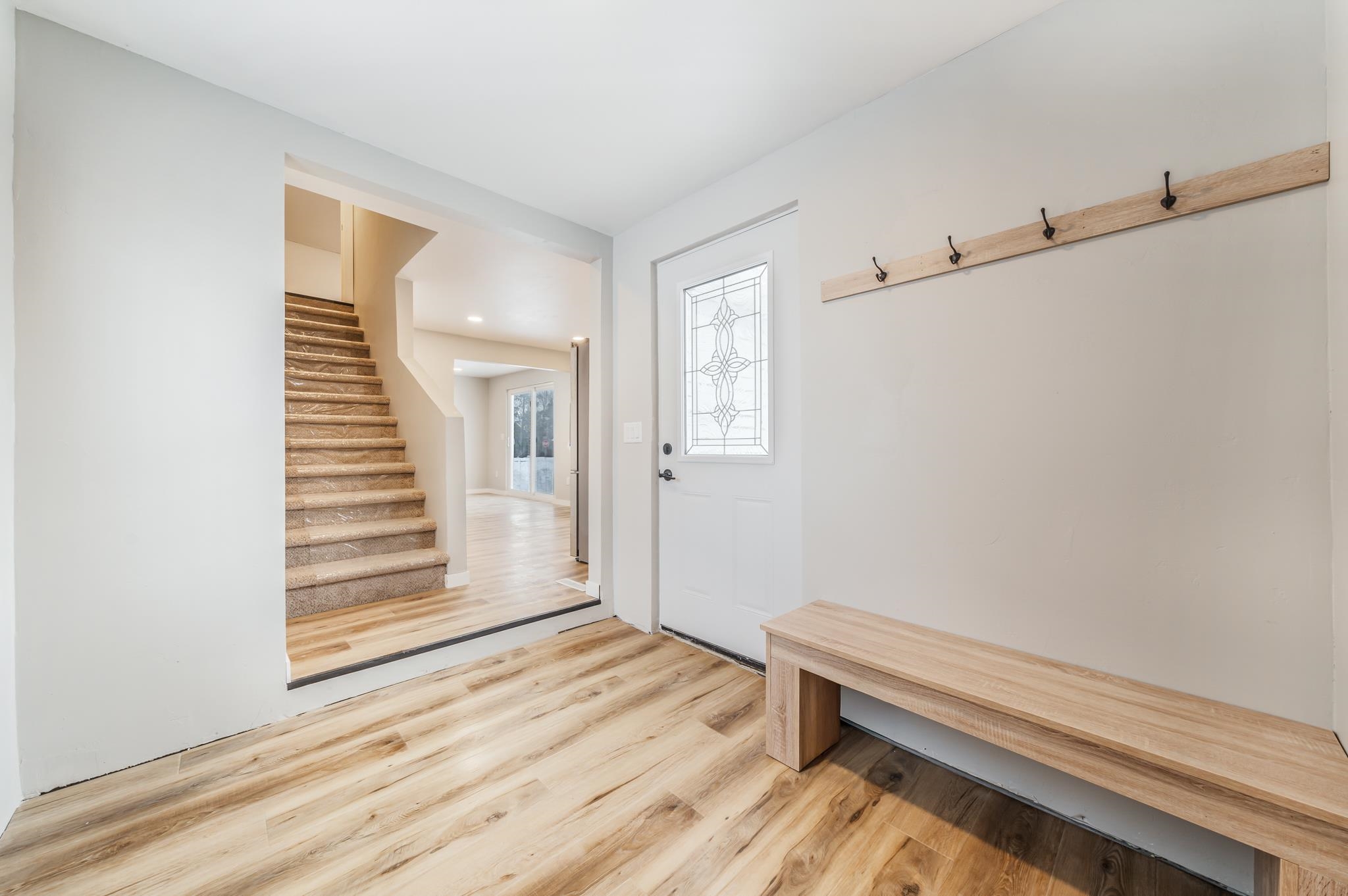 720 Oak Street Winneconne, WI 54986 - Photo 4 of 47