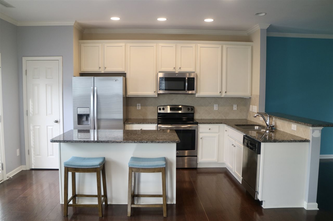 408 Provincial Street Raleigh, NC 27603 - Photo 4 of 24 Kitchen