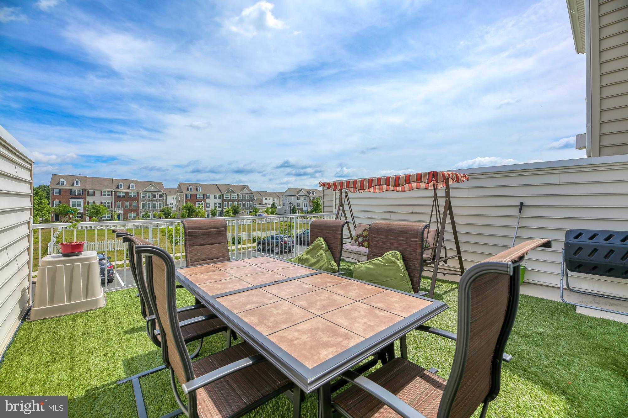 44094 Turf Field Square Chantilly, VA 20152 - Photo 30 of 44 Gallery Image 30