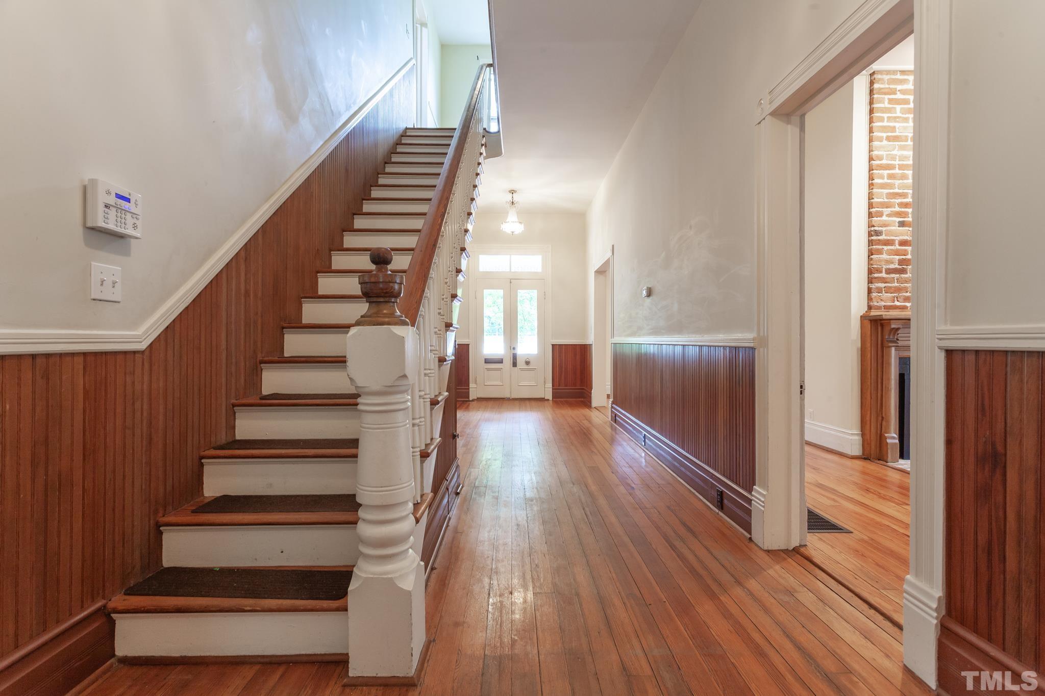 323 East Lane Street Raleigh, NC 27601 - Photo 8 of 42
