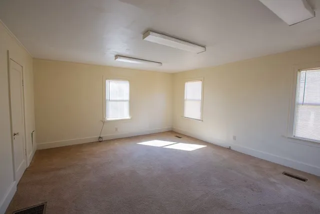 a bathroom with a toilet