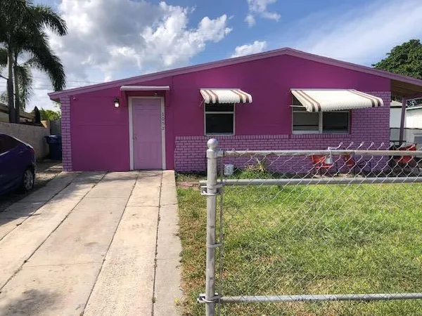 $260,000 | 1052 West 26th Street, Riviera Beach, FL 33404