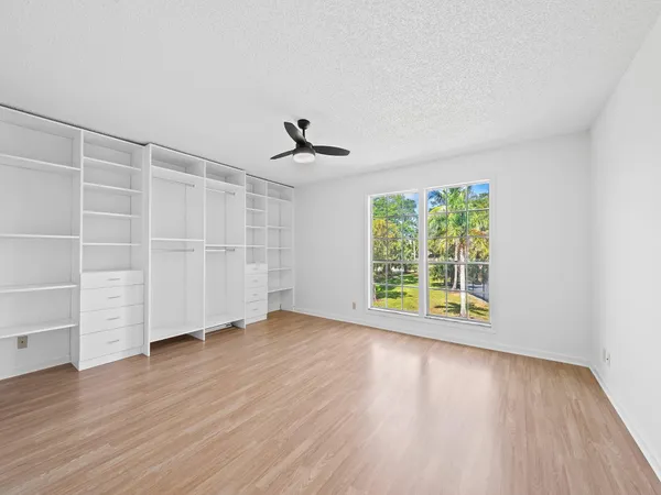 $369,999 | 5095 Heatherhill Lane, Unit 8, Boca Raton, FL 33486