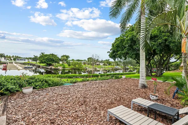 $369,999 | 5095 Heatherhill Lane, Unit 8, Boca Raton, FL 33486