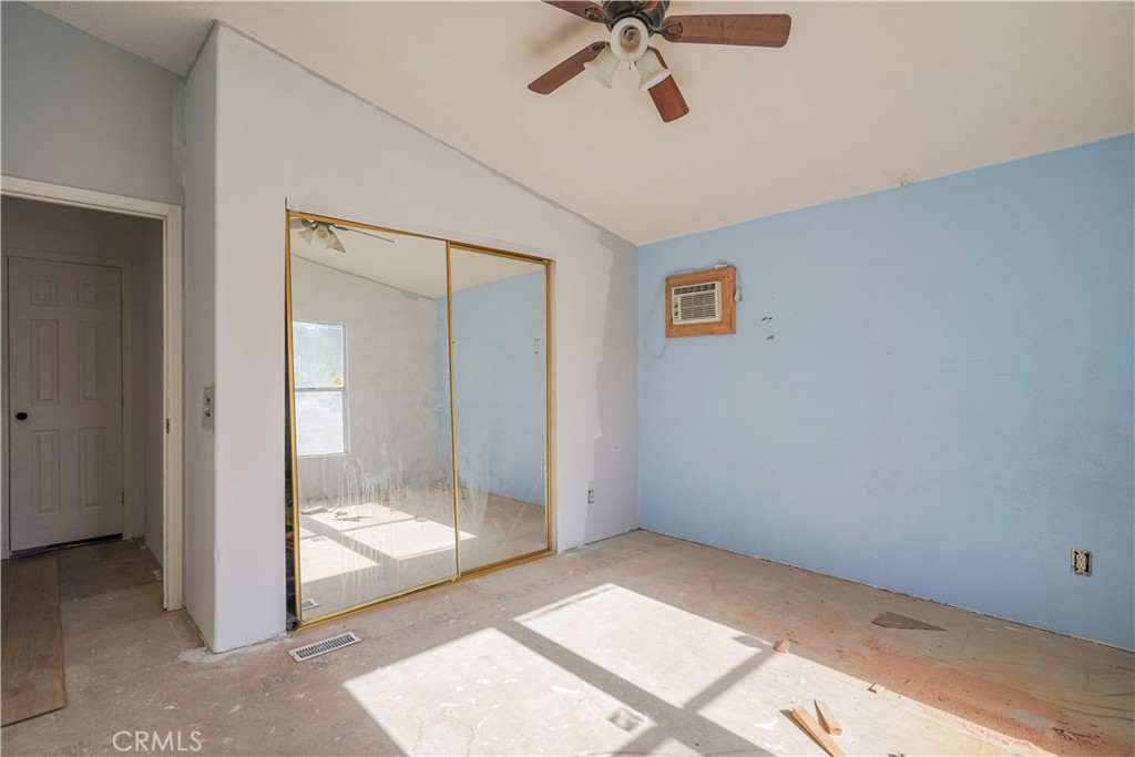 15050 Morning Glory Road Oro Grande, CA 92368 - Photo 20 of 60