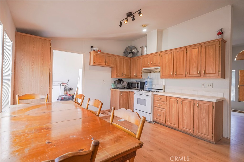 15050 Morning Glory Road Oro Grande, CA 92368 - Photo 21 of 60