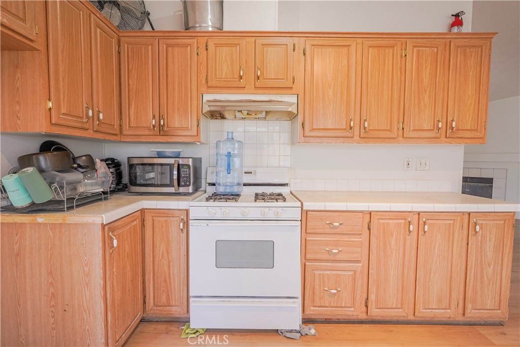 15050 Morning Glory Road Oro Grande, CA 92368 - Photo 23 of 60