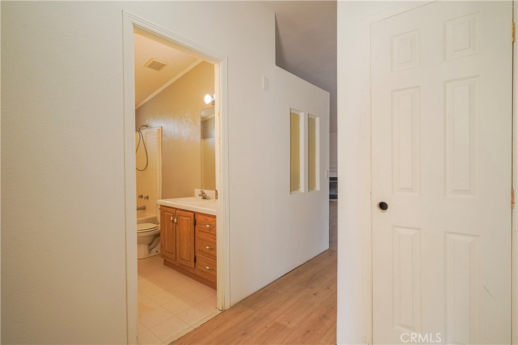 15050 Morning Glory Road Oro Grande, CA 92368 - Photo 32 of 60