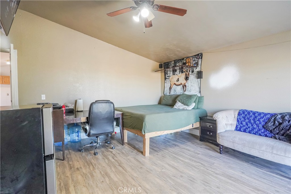 15050 Morning Glory Road Oro Grande, CA 92368 - Photo 34 of 60