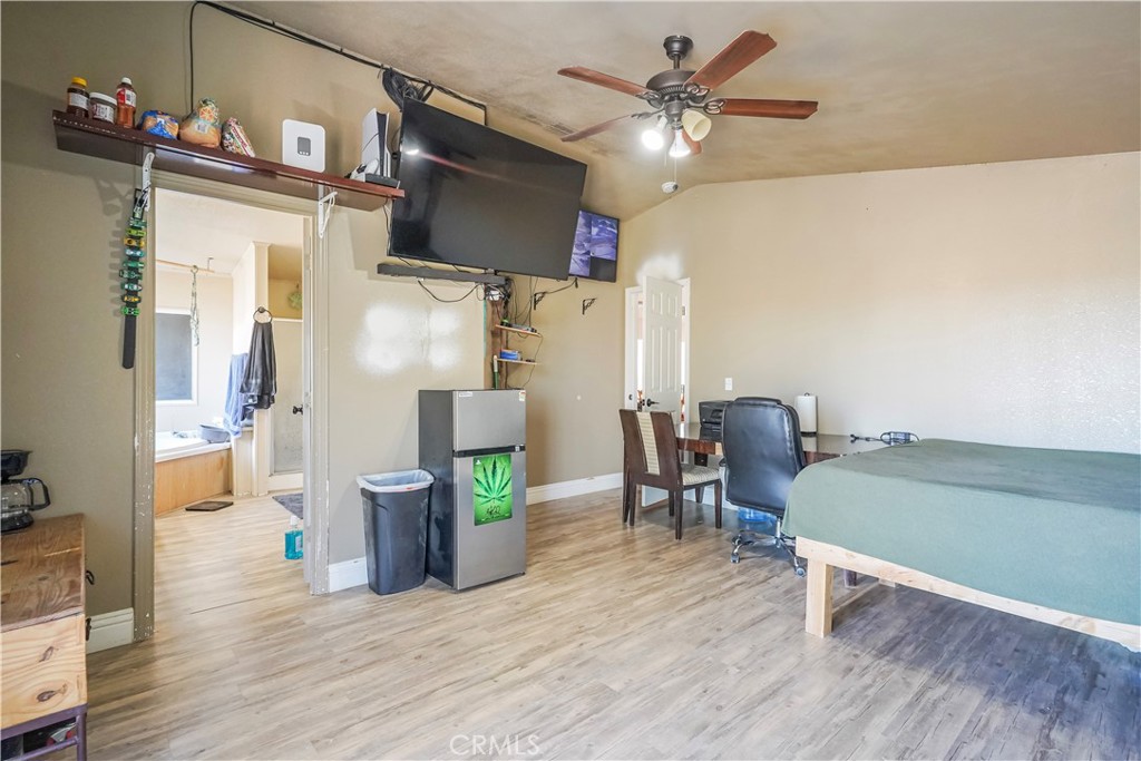 15050 Morning Glory Road Oro Grande, CA 92368 - Photo 35 of 60