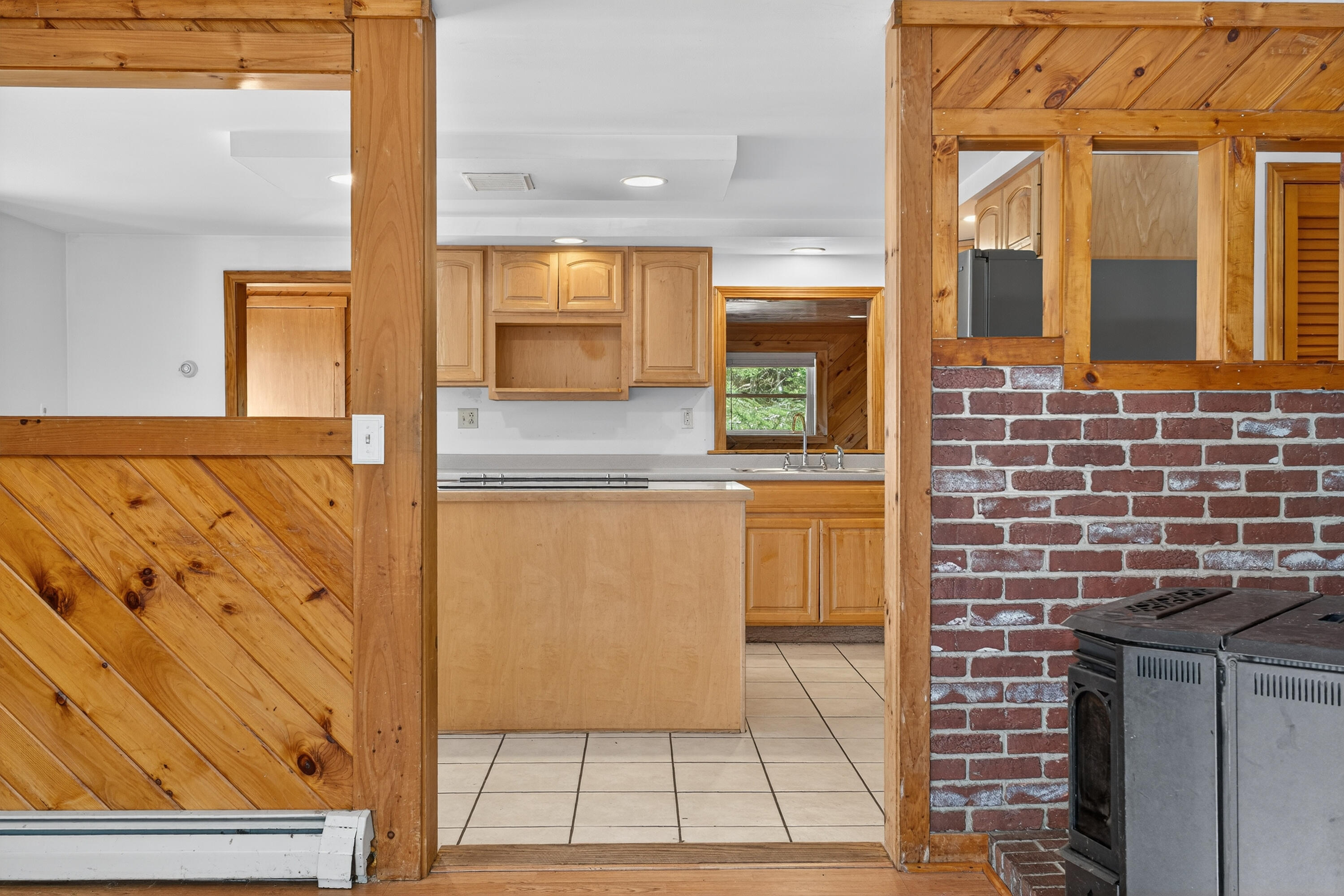 594 Middlesex Road Topsham, ME 04086 - Photo 20 of 55 594 Middlesex Rd_0126