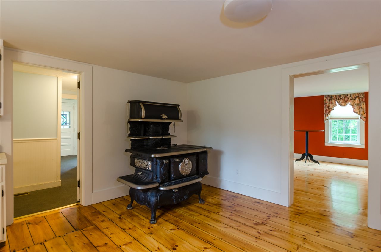 1094 Brookline Road Mason, NH 03048 - Photo 7 of 40