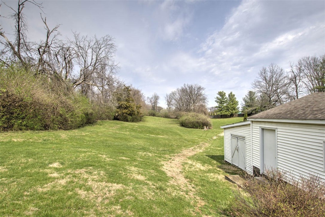 3720 East Lake Shore Drive Decatur, IL 62521 - Photo 23 of 24 Gallery Image 23