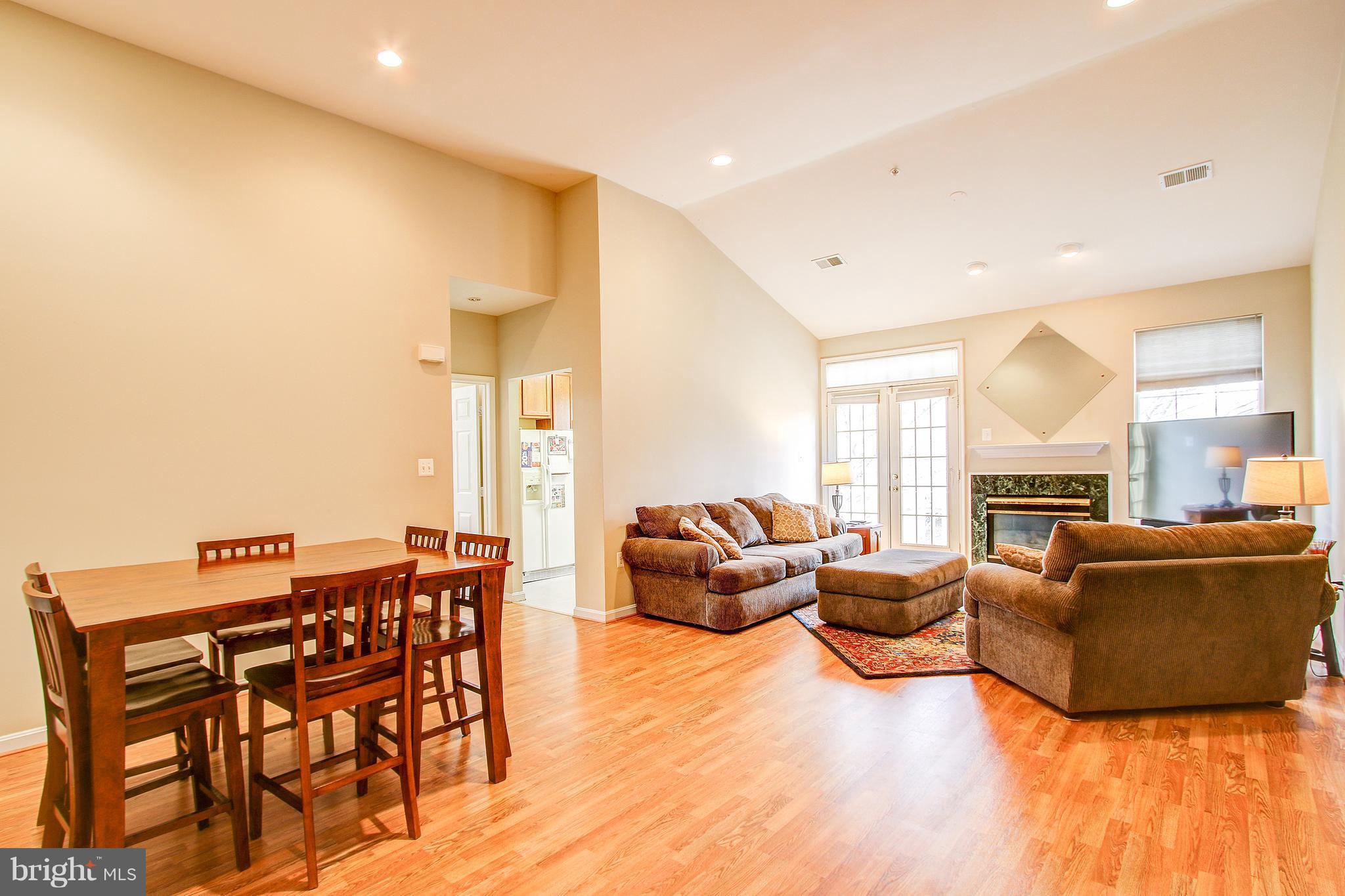 1305 Windleaf Drive, Unit 173 Reston, VA 20194 - Photo 11 of 30 Living Room
