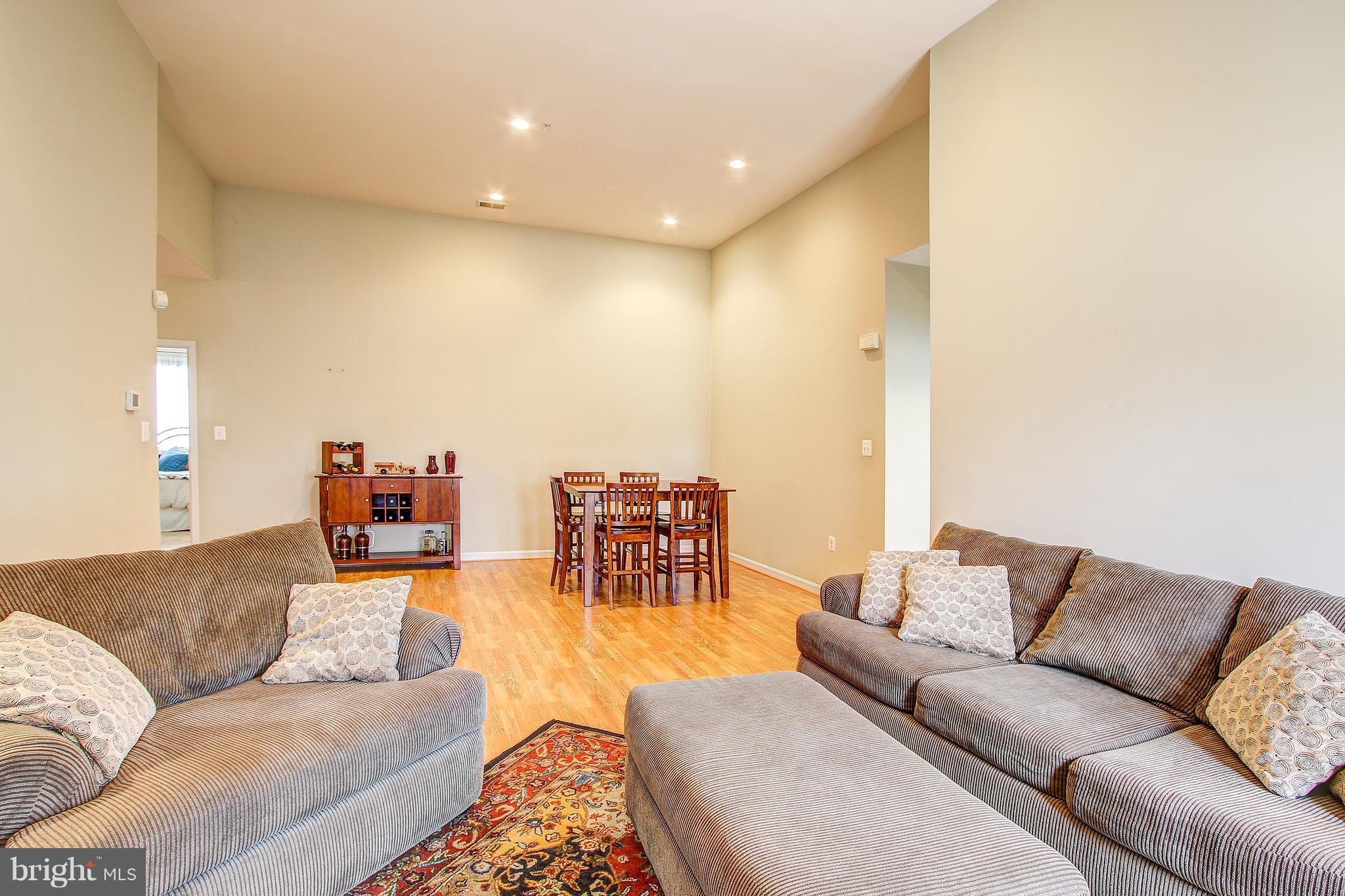 1305 Windleaf Drive, Unit 173 Reston, VA 20194 - Photo 10 of 30 Interior (General)