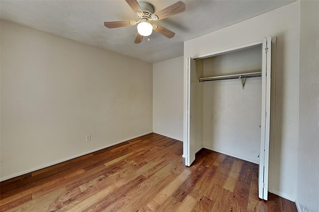 7313 Pineberry Road Dallas, TX 75249 - Photo 8 of 18