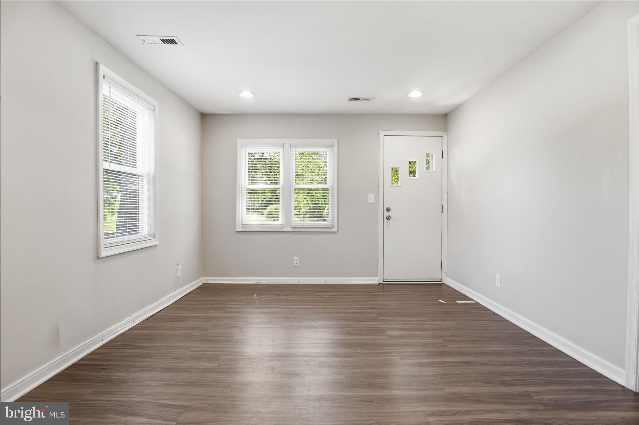 5242 Sands Road Lothian, MD 20711 - Photo 6 of 29 Living Room with LVP flooring