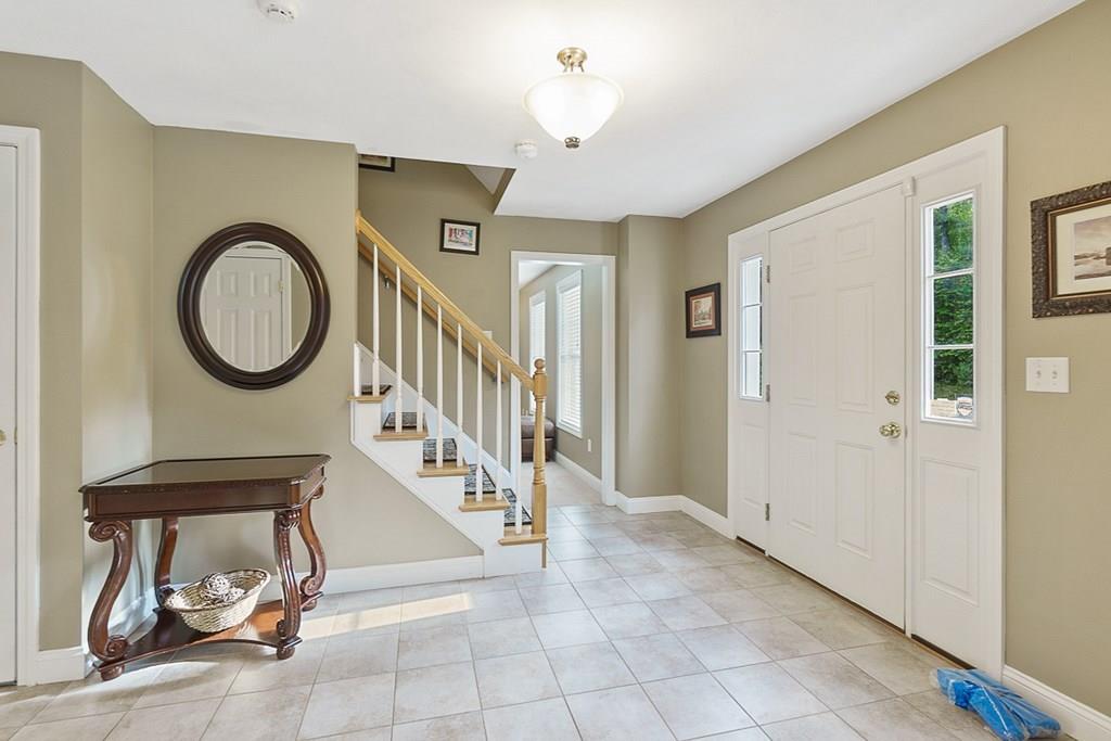 2 Alyssa Drive Townsend, MA 01469 - Photo 3 of 42