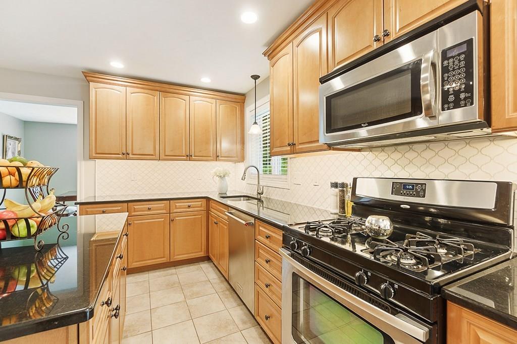 2 Alyssa Drive Townsend, MA 01469 - Photo 9 of 42