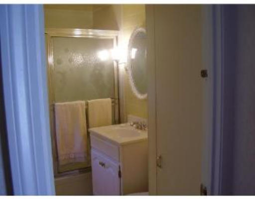 76 Bancroft Road Melrose, MA 02176 - Photo 7 of 11 Gallery Image 7