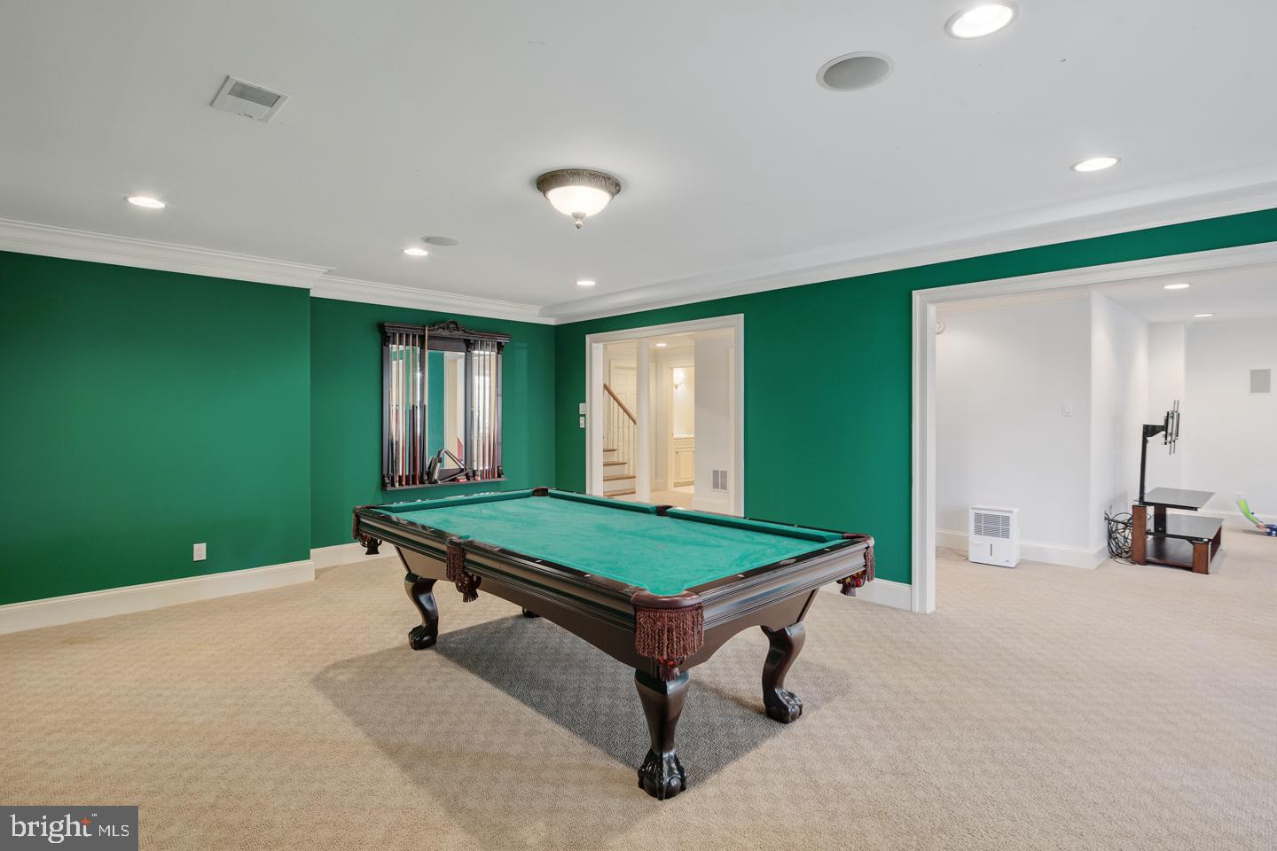 603 Longchamps Drive Devon, PA 19333 - Photo 35 of 43 Daylight Lower Level