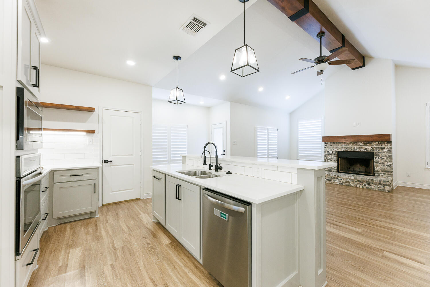 6945 103rd Street Lubbock, TX 79424 - Photo 20 of 43 -