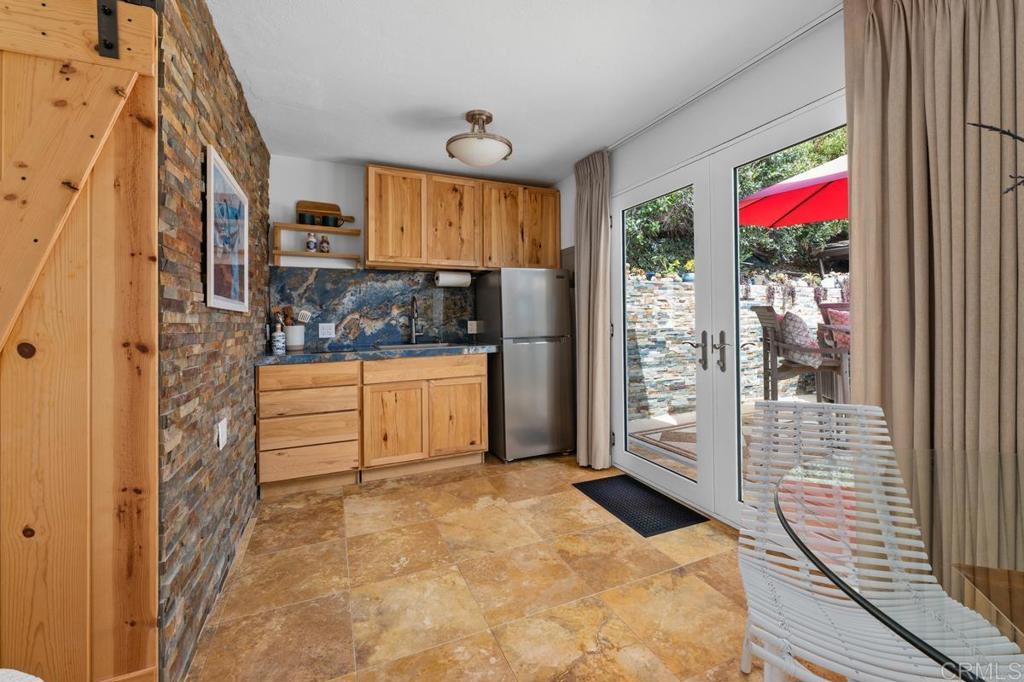 1010 La Jolla Rancho Road La Jolla, CA 92037 - Photo 22 of 28 Detached Studio