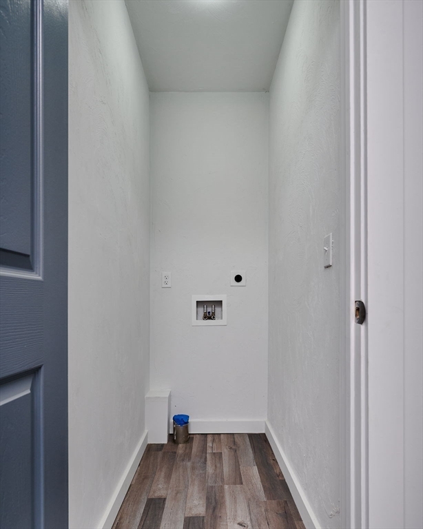 17 Temple Street Holyoke, MA 01040 - Photo 13 of 42